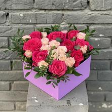 Цветочная композиция из Розы в коробке в Новоульяновске
