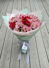 Букет цветов из:  Альстромерии в Новоульяновске