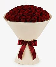 Букет 101 Бордовая роза Блэк Бакарра в Новоульяновске