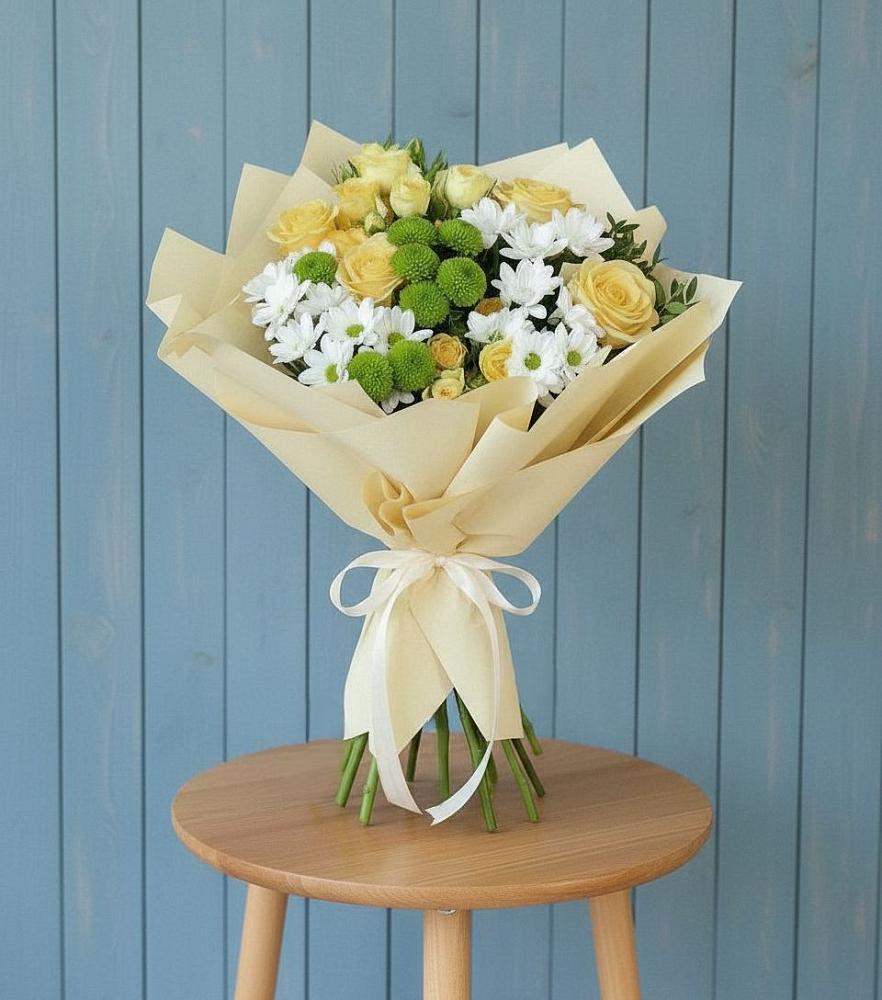 Букет цветов из: Хризантемы и Розы в Новоульяновске