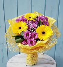 Букет цветов из:  Хризантемы и Герберы в Новоульяновске