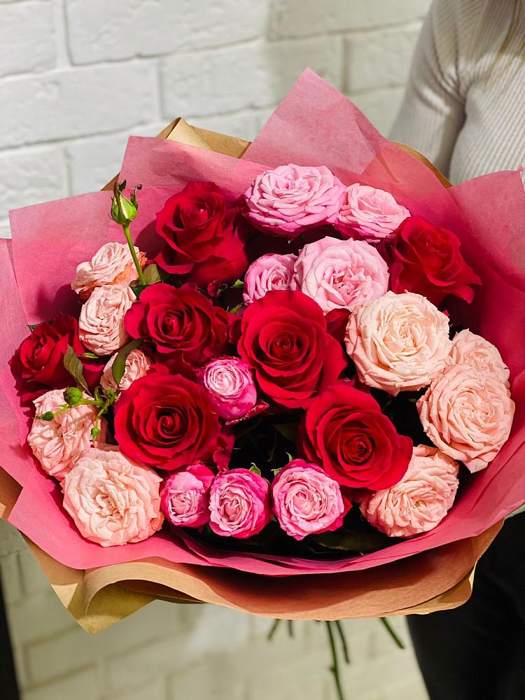 Букет цветов из: Розы в Новоульяновске