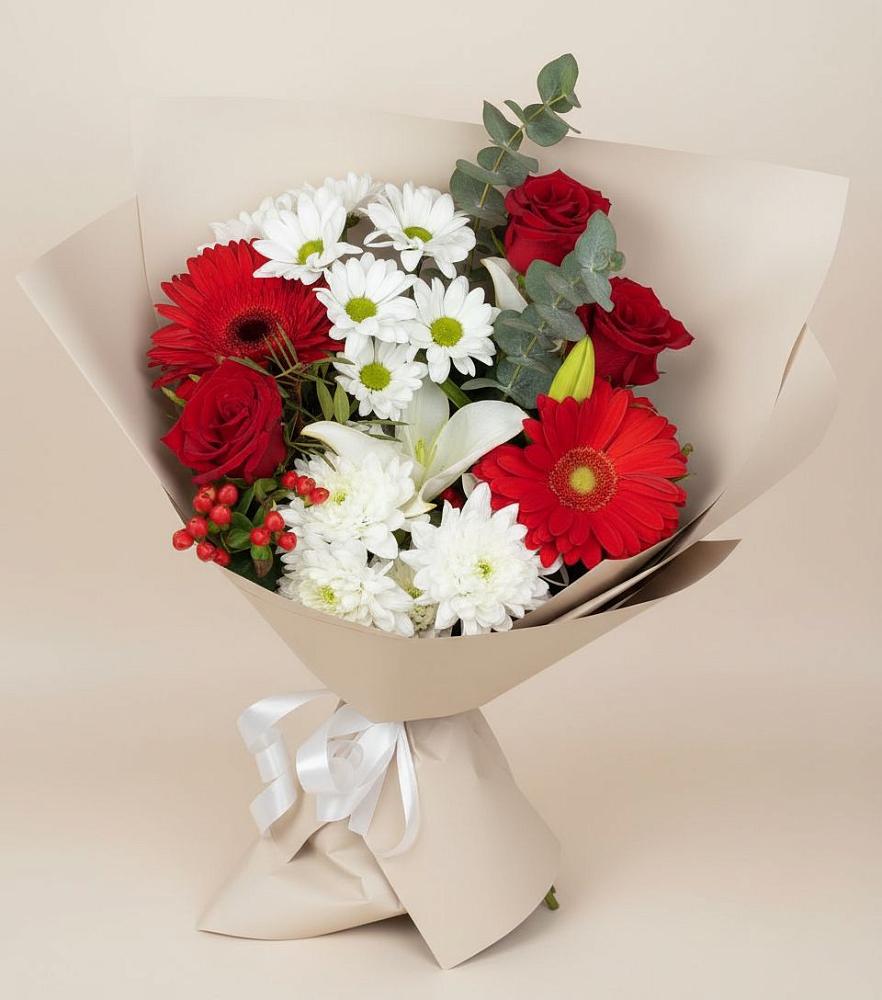 Букет цветов из: Розы, Хризантемы, Герберы и Лилии в Новоульяновске