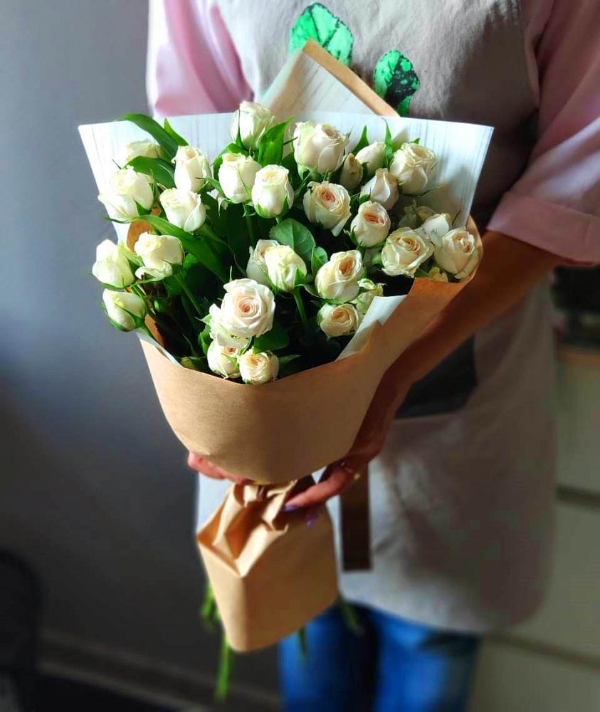Букет цветов из: Розы в Новоульяновске