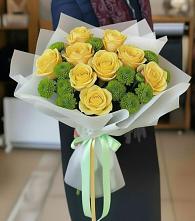 Букет цветов из:  Хризантемы и Розы в Новоульяновске