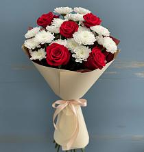 Букет цветов из:  Розы и Хризантемы в Новоульяновске
