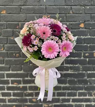 Букет цветов из:  Герберы и Хризантемы в Новоульяновске