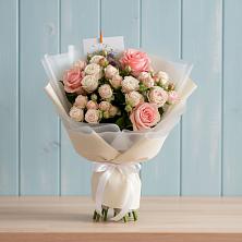 Букет цветов из:  Розы в Новоульяновске