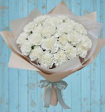 Букет цветов из:  Гвоздики в Новоульяновске
