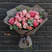 Букет цветов из:  Розы в Новоульяновске